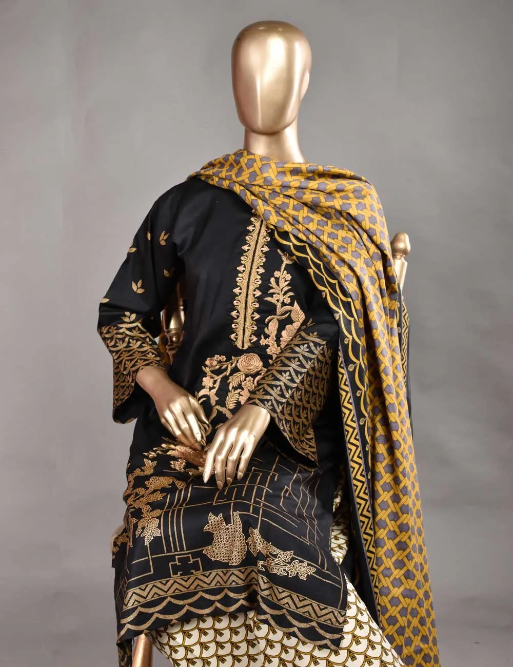3 Pc Unstitched Linen Printed & Embroidered Dress with Printed Wool Shawl Dupatta - Stygian (KL-09)