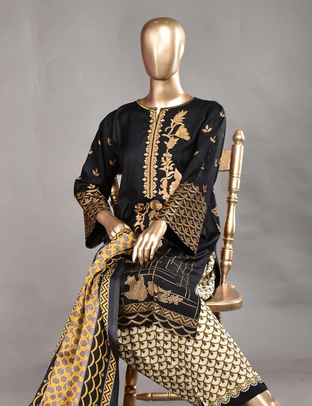 3 Pc Unstitched Linen Printed & Embroidered Dress with Printed Wool Shawl Dupatta - Stygian (KL-09)