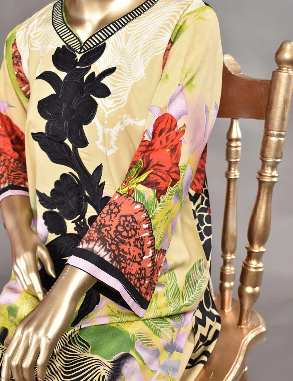 3 Pc Unstitched Linen Printed &amp; Embroidered Dress with Printed Wool Shawl Dupatta - Aurora (KL-02)