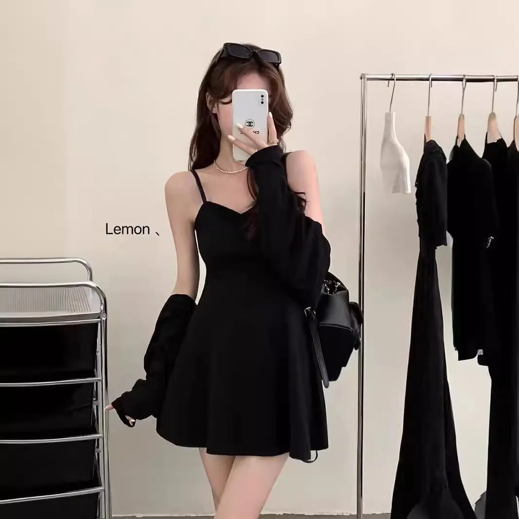 Black Small A- line Short Skirt Women's Summer Night Show Sexy V-neck Strap Dress Slimming Inspirational Beach Skirt