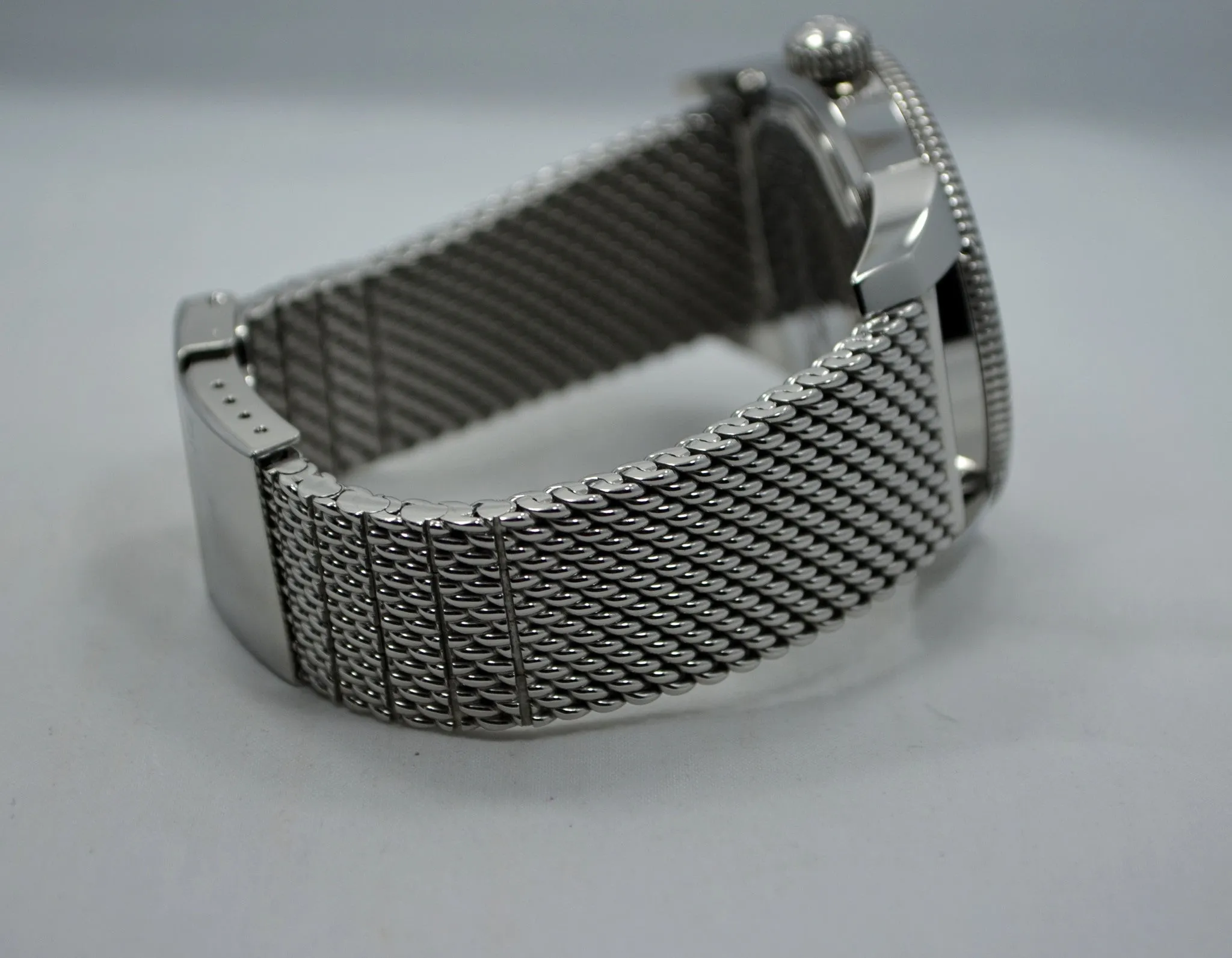 Breitling Super Ocean Heritage 46 Automatic A17320 Steel Mesh Wristwatch