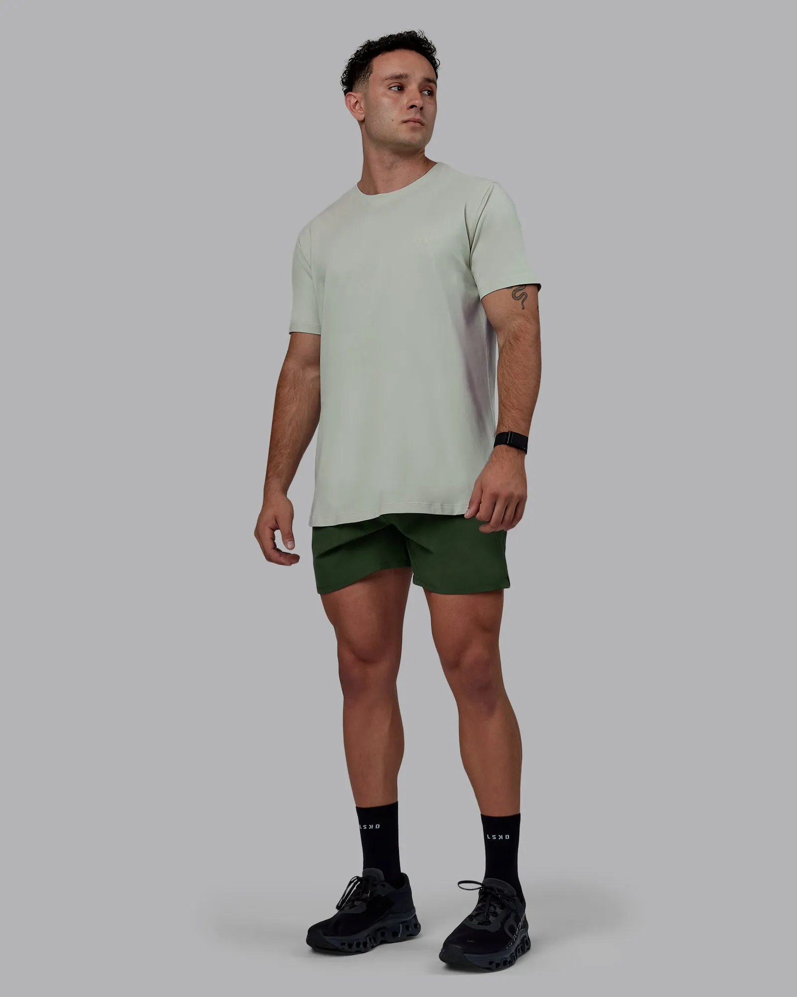 Challenger 6" Performance Shorts - Cilantro