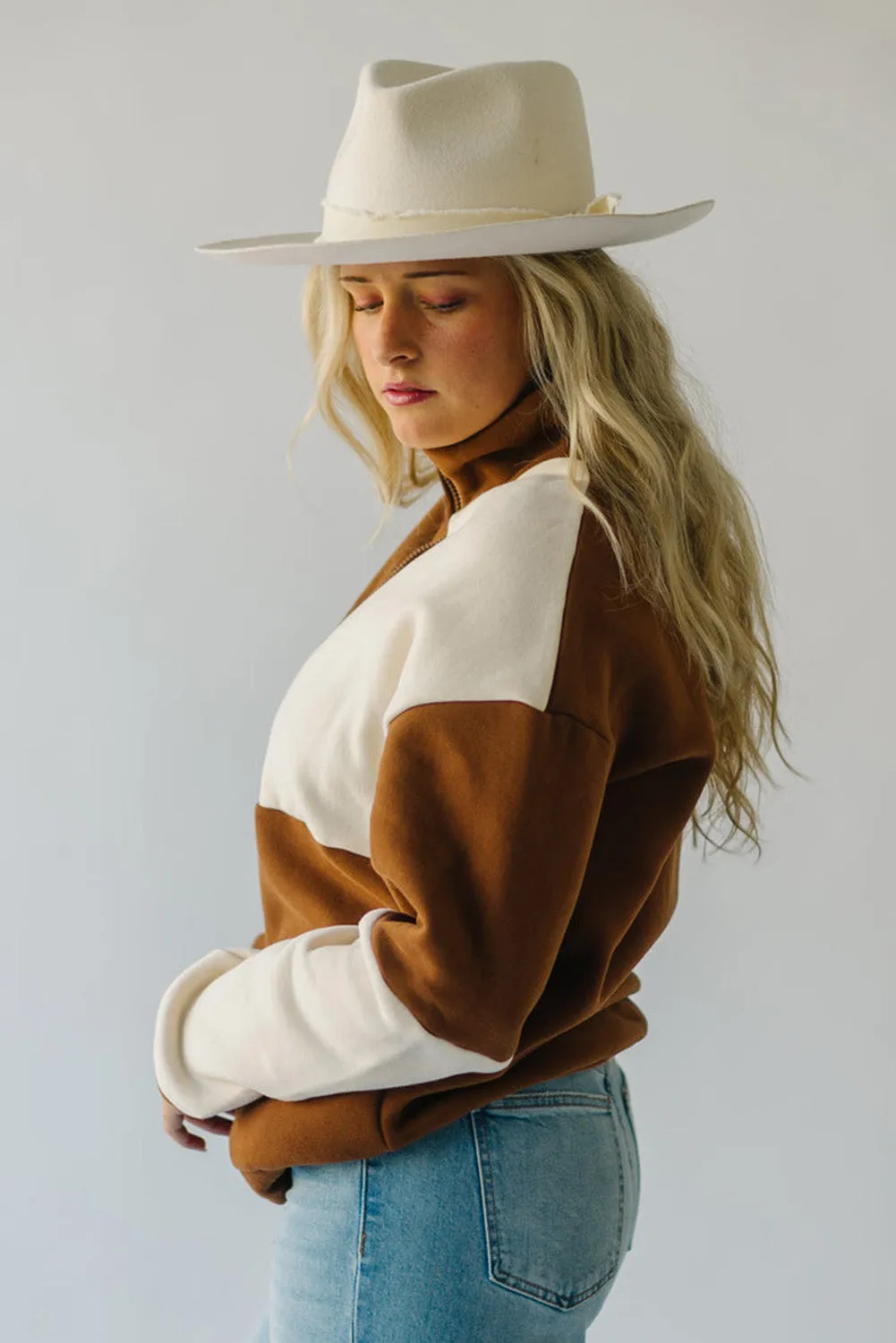 Chestnut Two-tone Color Block Half Zip Pocketed Sweatshirt