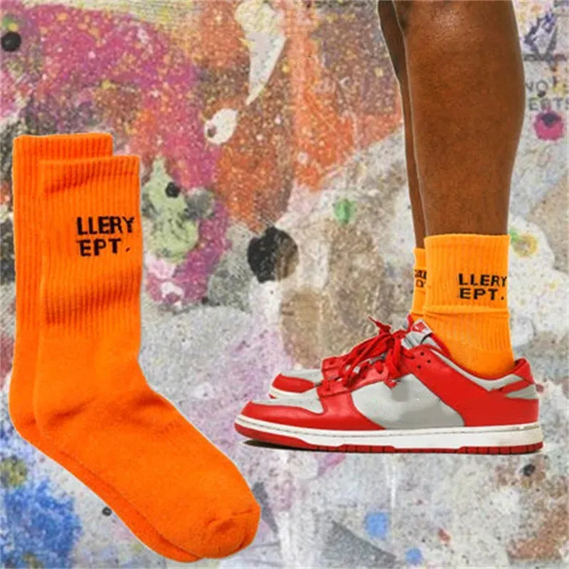 Designer Sock Autumn And Winter Dept Sock Graffiti Letters Street Art Gallerydept Sock Cotton Towel Bottom Harajuku Street Sports Socks Gallary Dept Sock 4099