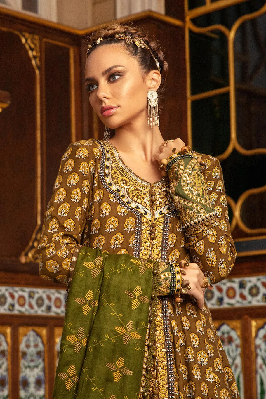 DL-912-Brown | Maria B Winter Linen Unstitched Collection 2021 | Unstitched Embroidered Linen Suits