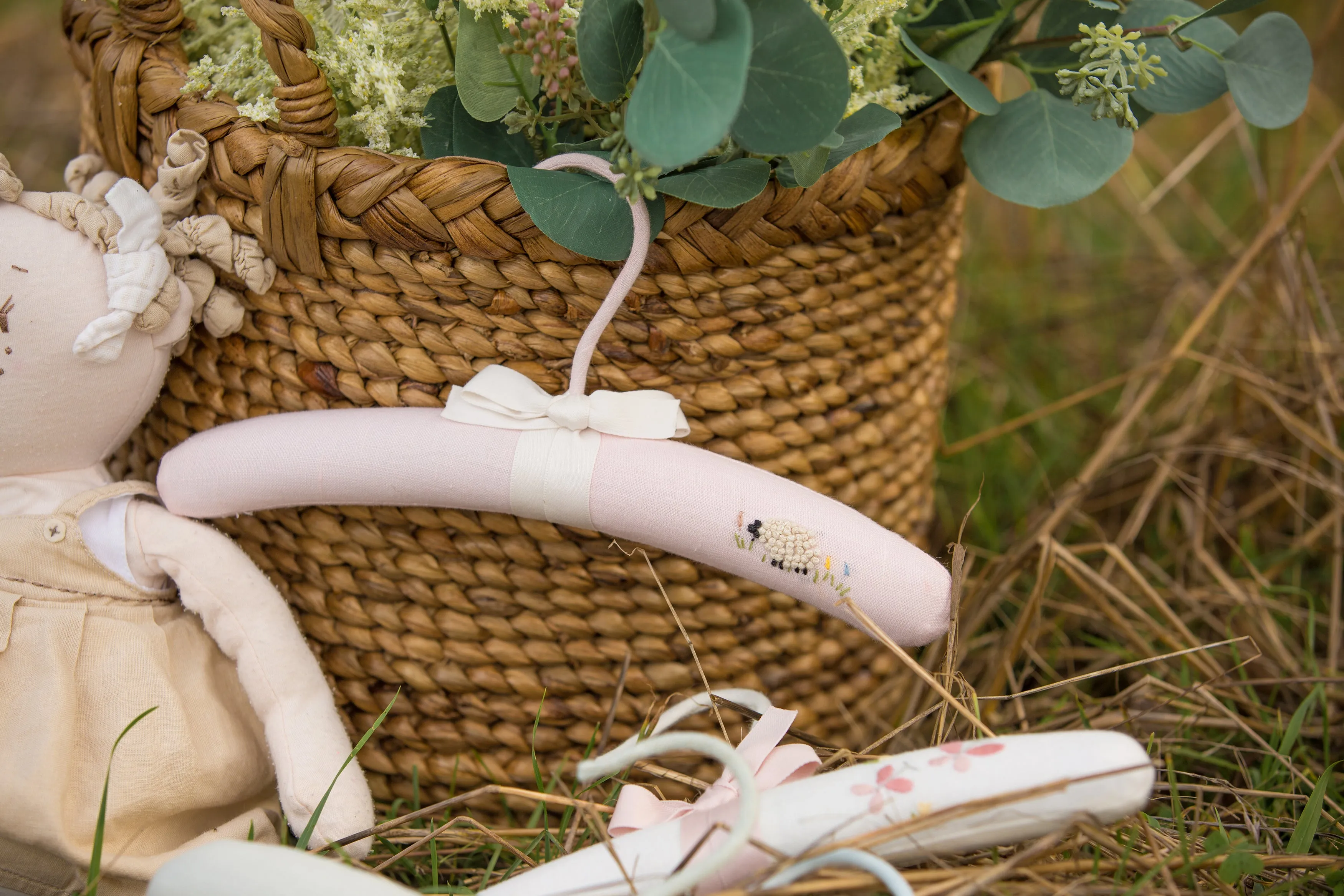 Fluffy Sheep Hanger, Blush