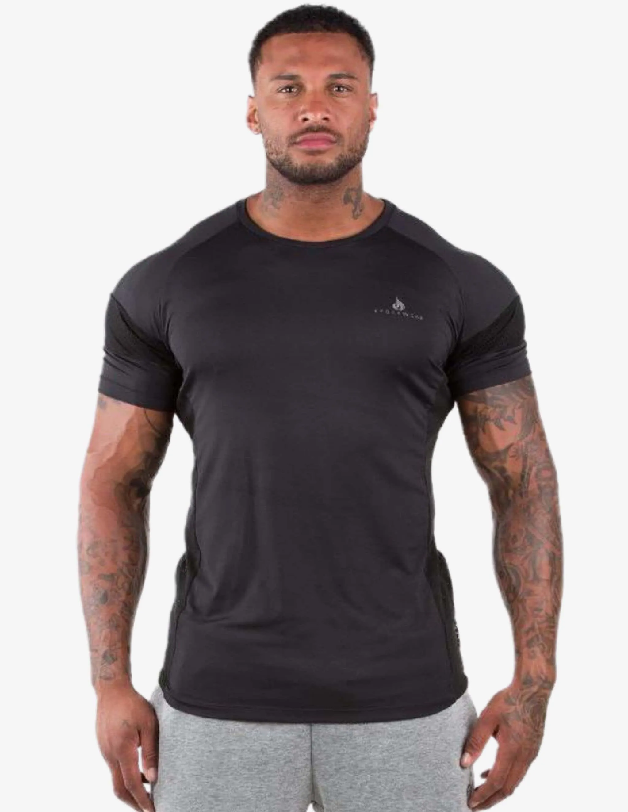 IRON T-SHIRT BLACK