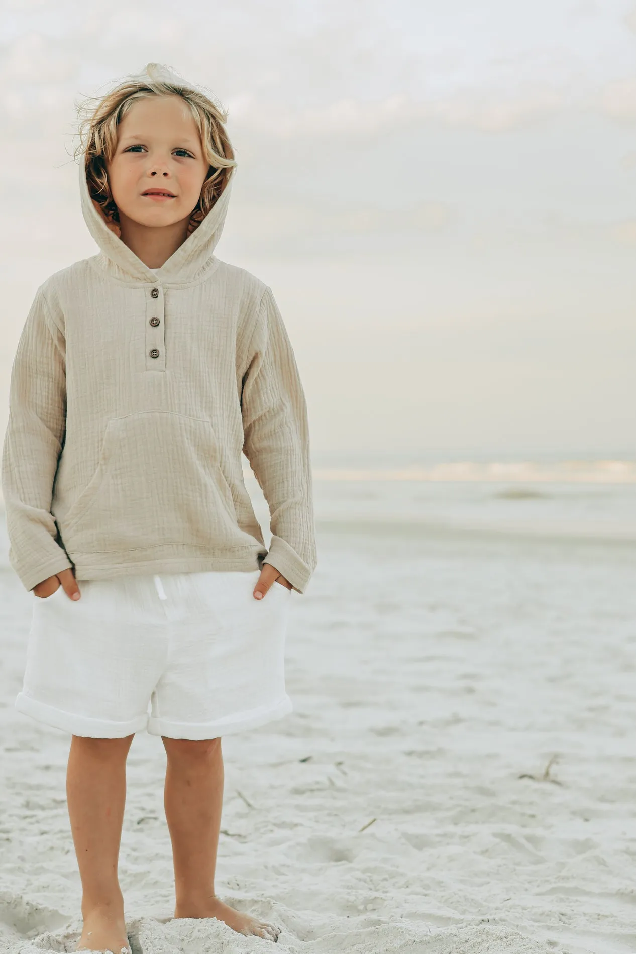 Knox Hoodie (latte muslin)