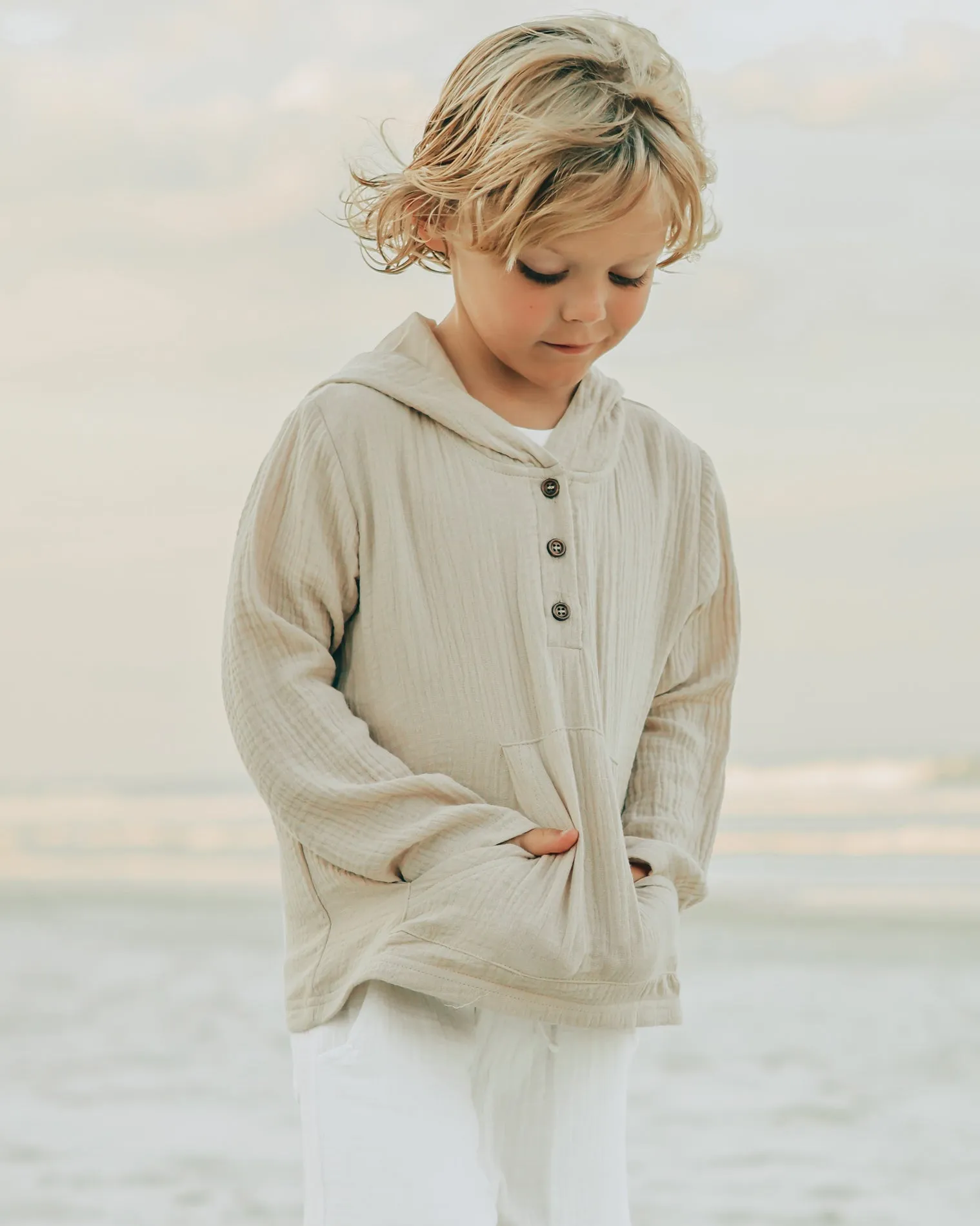 Knox Hoodie (latte muslin)