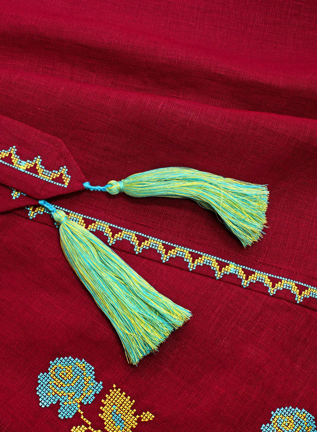 Long embroidered Boho style red kaftan