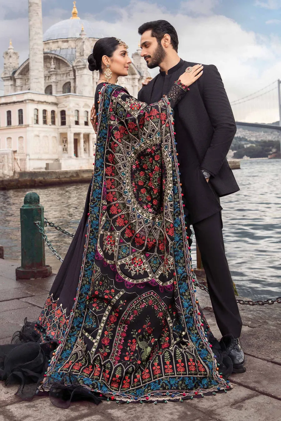 Maria.B | Linen Collection '23 | Black DL-1101