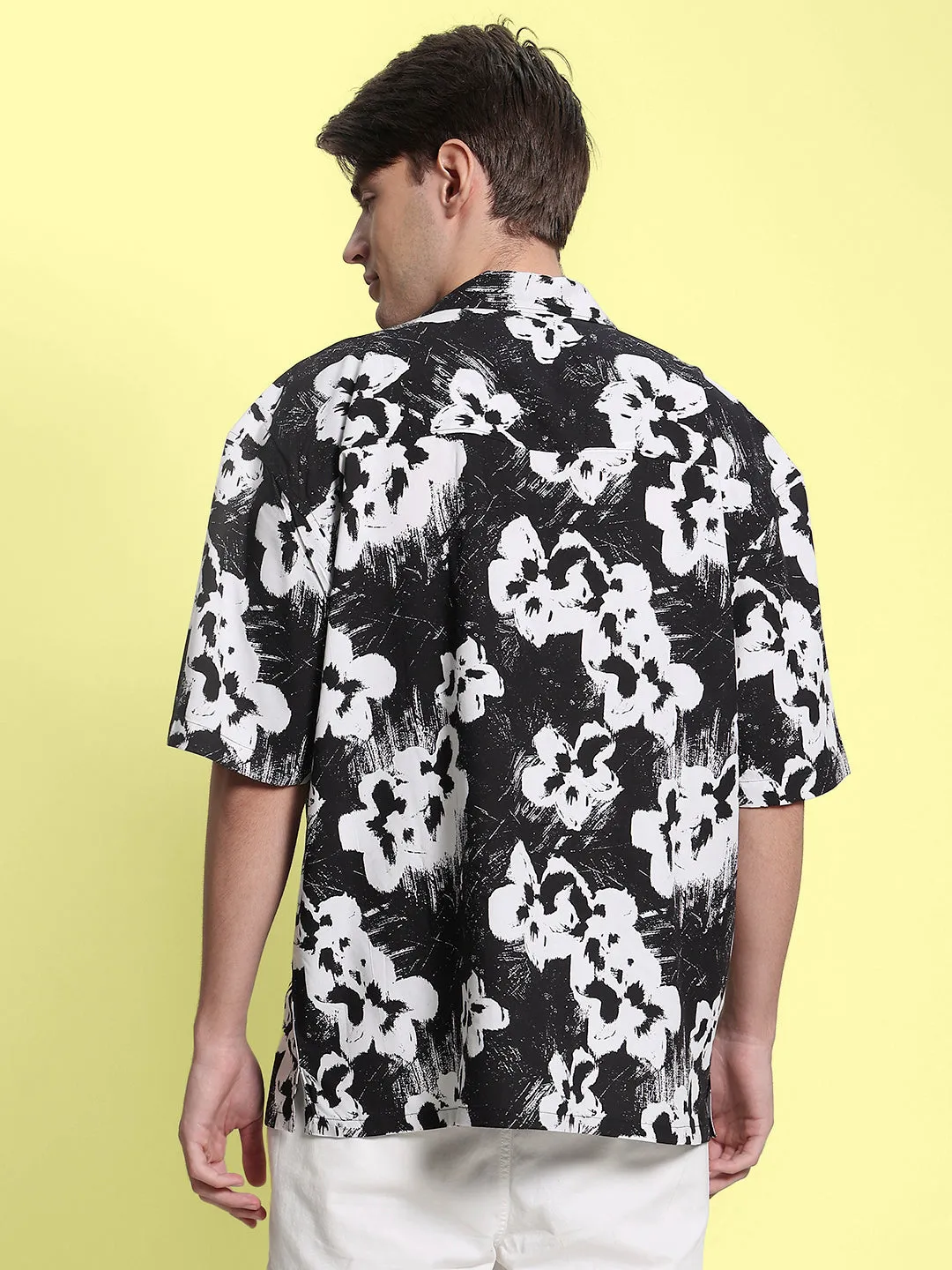 Men Black/White Oversized Digital Printed Shirt