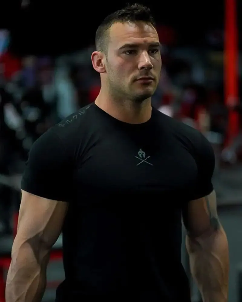 Men's Summer Bodybuilding Tee: Cool & Stylish