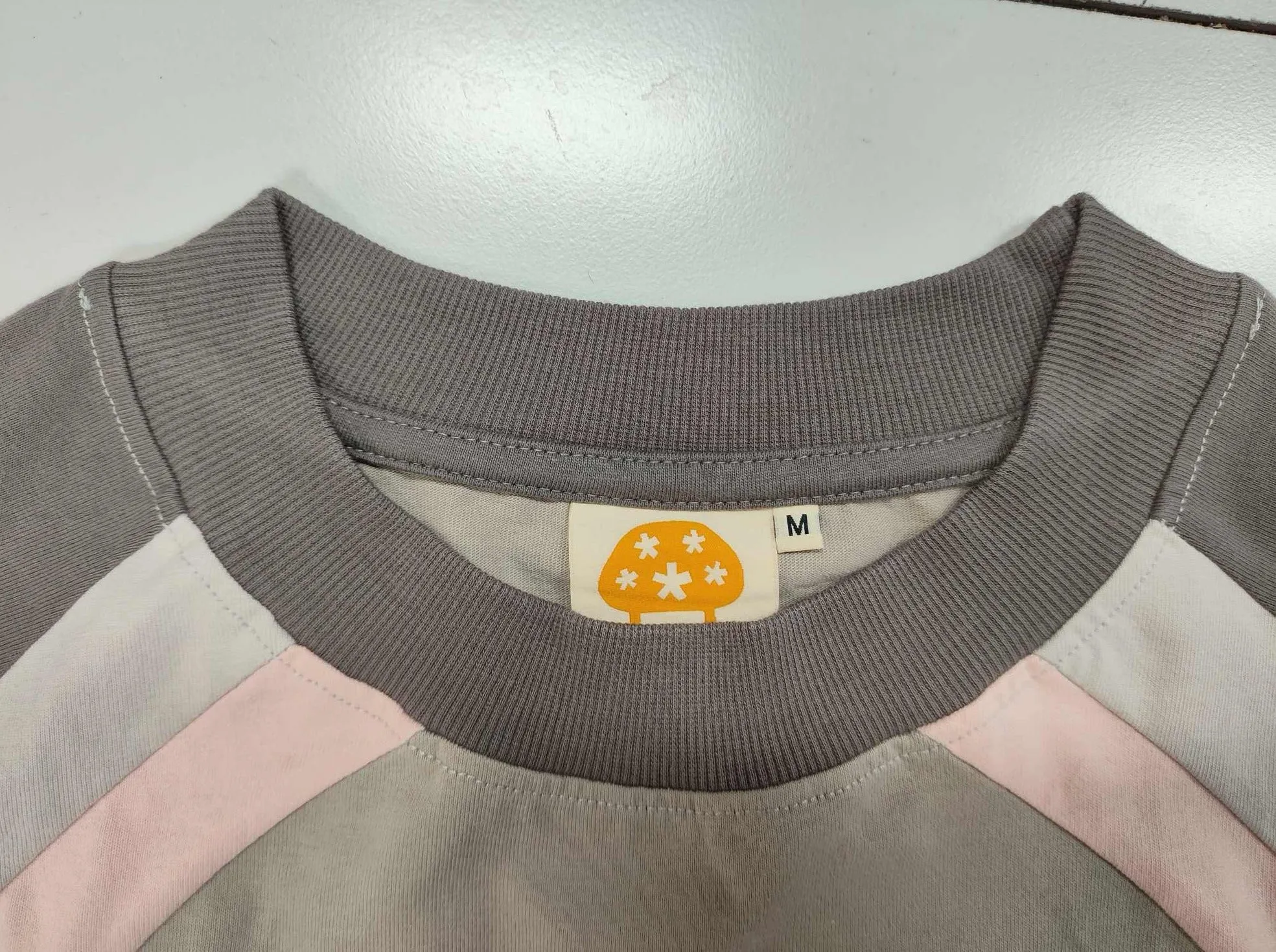 Moses Paneled Longsleeve T-Shirt Gray/Pink