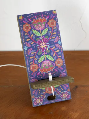 Natural Life Wooden Phone Stand