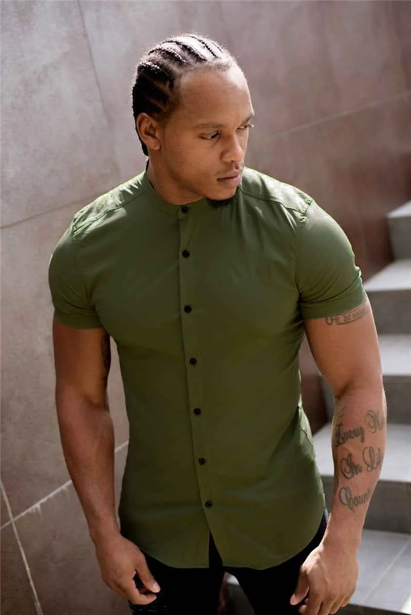 New Summer Fitness Shirt Casual Cotton Tops Short Sleeve Sports Shirt for Men