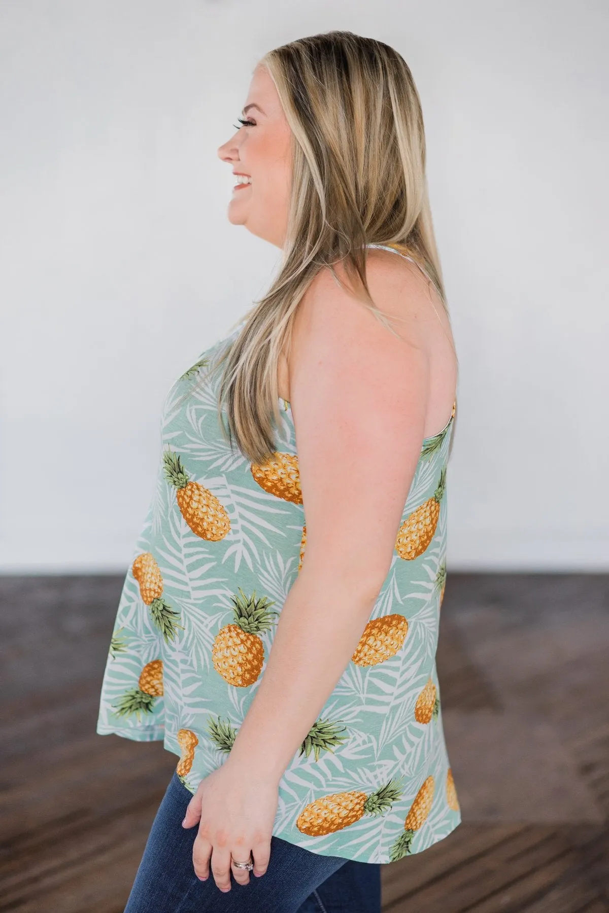 Pineapple Dreams Tank Top - Mint