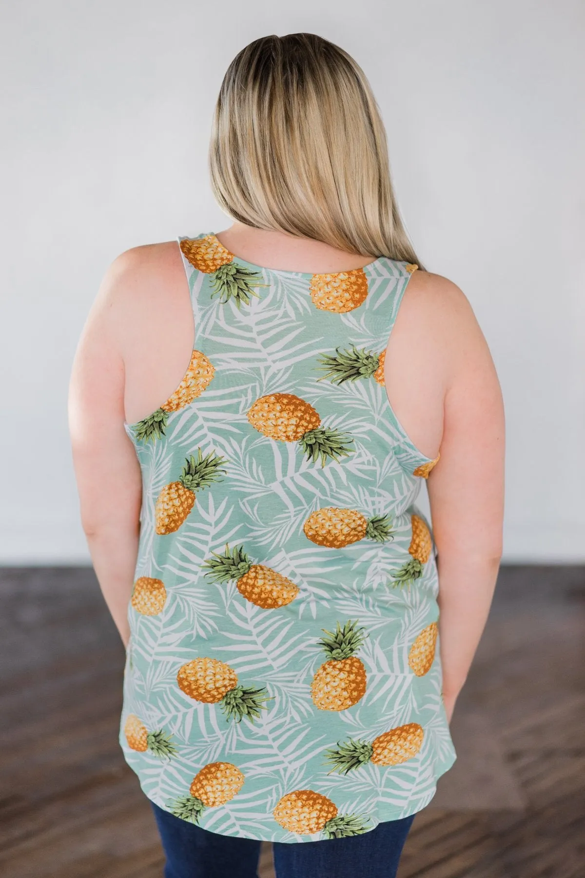 Pineapple Dreams Tank Top - Mint