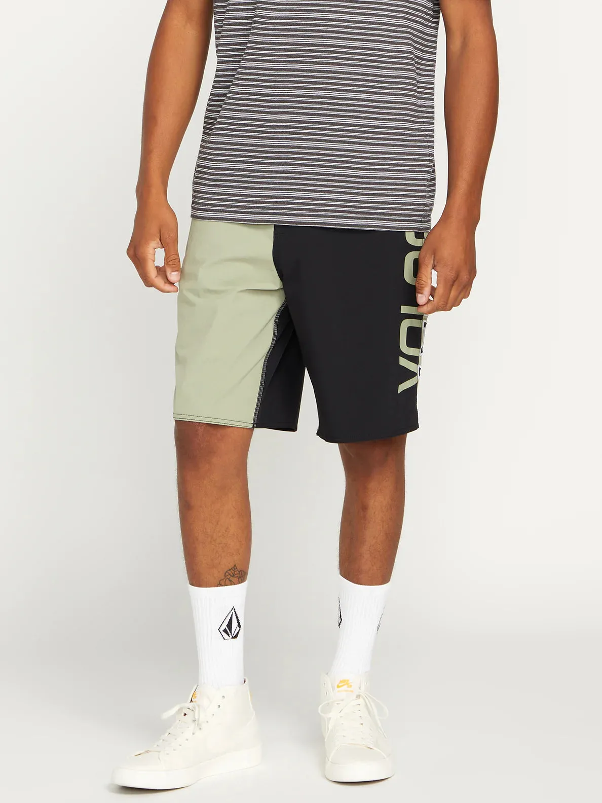 Volcom Mens Surf Vitals Noa Deane Trunks